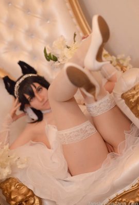 Lana Rain-Atago (kulit lily-putih sumpah)