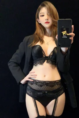 Yixiaoyangze – Wanita Elegan Elegan (35 foto)