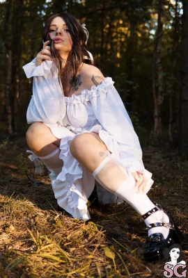 【Gadis Bunuh Diri】 Apr 01, 2025 – Linafire – Rahasia di Hutan 【48p】