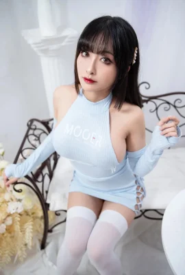 Luo Li Gadis cantik Sama – Sister Guitar