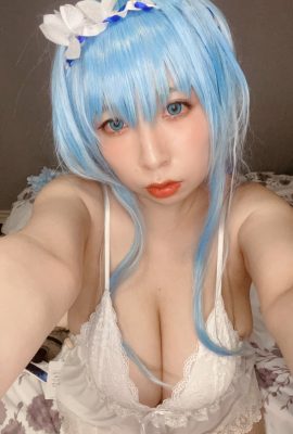 Bilibiliscosplay – Dewi Kemenangan, Helm