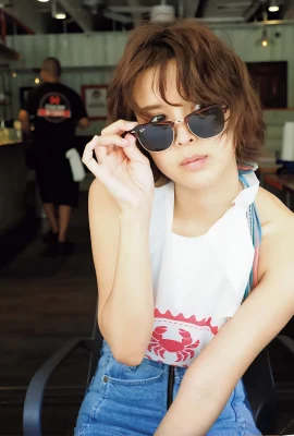 (Aoi pai pai) Dewi tahu cara berpakaian dan memiliki sosok yang baik dan jahat dan penuh (34 foto)