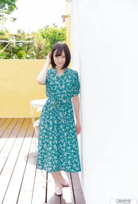 Suzumori Remu “First Gravure” Vol.3 (30 foto)