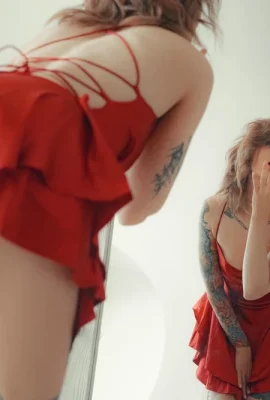 【Gadis Bunuh Diri】 10 Mei 2025 – Awondrr – Mawar berwarna merah 【46p】