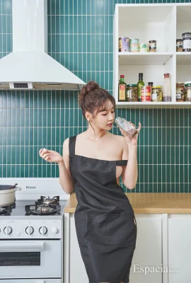 (KDL) Temperamen dan peremajaan kulit putih dan kulit sangat menarik (45 foto)