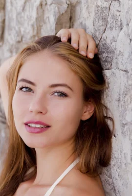 Hilary C – Kenria (96 foto)