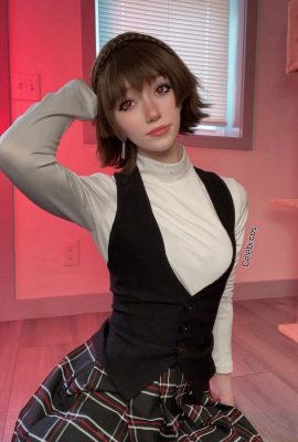 Cosplay Celebi – Makoto