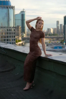 [Telanjang di Rusia]28 Mei 2025 – Gadis Cantik – Gen Atap Oryx[72p]
